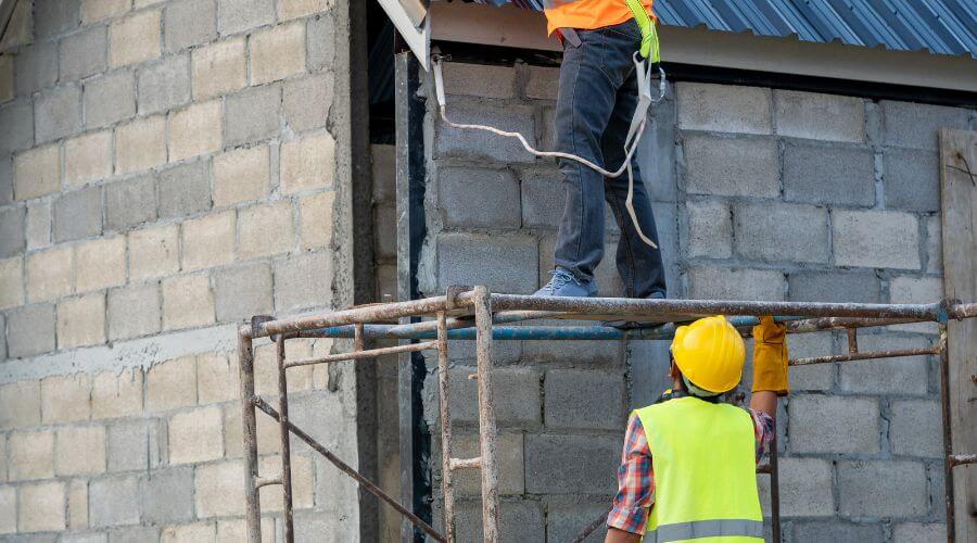 Professional residential roofers in Berthoud, CO